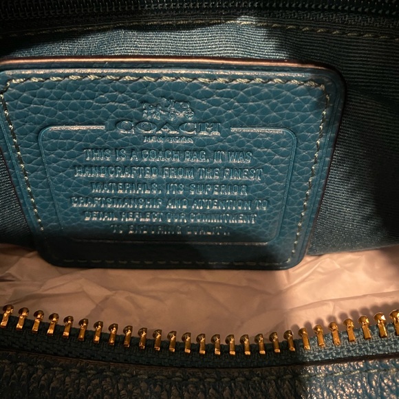 Coach Purse - Picture 12 of 12